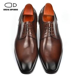 Elegent Business Derby Dress Saviano oncle Mariage formel Best Man Shoe Office Handmade Cuir Designer Chaussures pour hommes 415 S