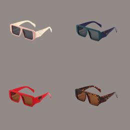 Lunettes de soleil de designer pour femmes Elite UV 400 lunettes de soleil universelles pour hommes polarisés occhiali da sole triangle signature lunettes hip hop fa082 H4