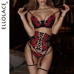 Ellolace Sensual Lingerie Sexy Broderie Bandage Breves Ensembles Jarretières Slip De Luxe 3Pièce Whuta Érotique Délicat Sous-Vêtements 240127