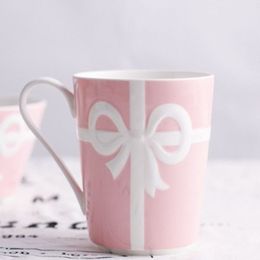 Taza con lazo en relieve, taza y taza de porcelana de hueso de Color azul y rosa, tazas de café de porcelana blanca de 350ml, regalo de cumpleaños y boda 266O