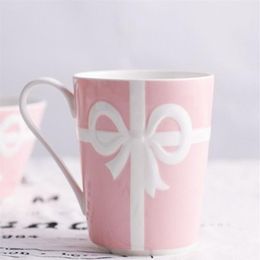 Taza con lazo en relieve, taza y taza de porcelana de hueso de Color azul y rosa, tazas de café de porcelana blanca de 350ml, regalo de cumpleaños y boda 2920