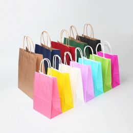 En relieve de 10/30/50pcs Bolsa de papel de color suave de bricolaje con manijas bolsas de regalo de regalo Bolsas de compras Kraft Bolsa