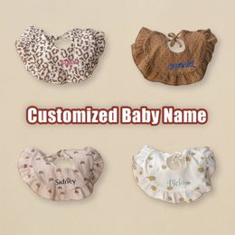 Baby Baby Cotton Gauze Bib Girl Stuff ACCESSOIRES POUR BORNS SCARF Boy Saliva Towel Bibs Toddler Custom Gift 240418