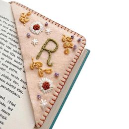 Bookmark Bookmark Broided Bookmark Bookmark LETTER PAGE Page pour livres Four Seasons National Style broderie