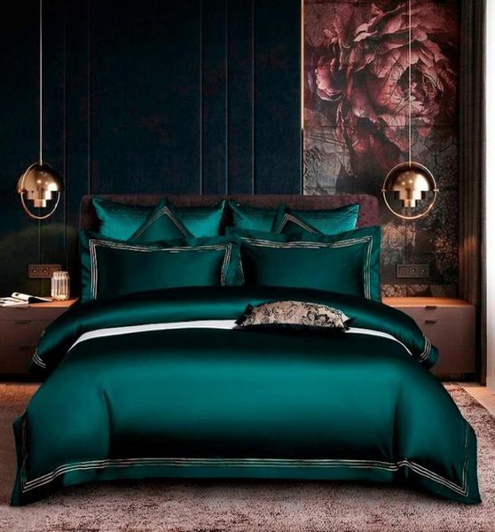 Conjunto de cubierta de dvoveta azul oscuro de color verde oscuro bordado Juego de ropa de cama de algodón egipcio suave Tamaño de reina 4pcs 1 hoja de cama 2 PILLOWCASES C6754200