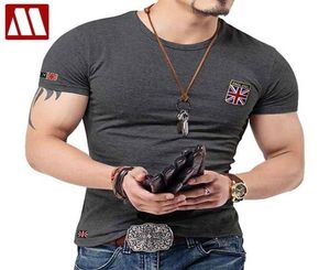 Flag brodé T-shirts Men Vêtements de créateurs Vintage Military O Tshirts Slim Fit Tops Fitness Fashion British Tee Shirt 2104025618