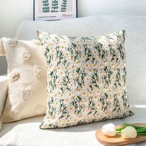 Couche à oreiller florale brodée Décor Home Light Luxury Sweet Cushion Cover Throw Square Funda Cogines de 45x45 240325