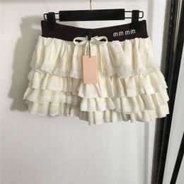 Broidered Letter Cake Kirts Robe Fomen Women Lace Splicing Elastic Robe Short Robe Sweet Girl Mini Jirt Vêtements