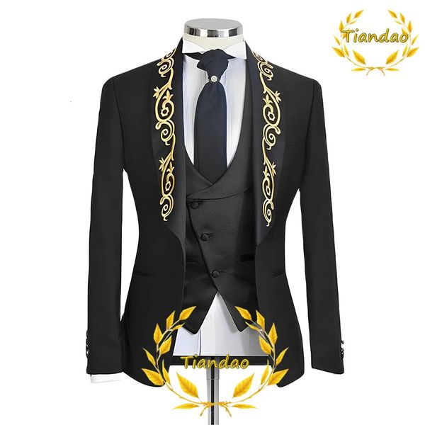 Broidered Mens Suit 3 Pieds Mariage Groom Tuxedo Fashion Blazer Pantalon Veste Party Party Set 231221