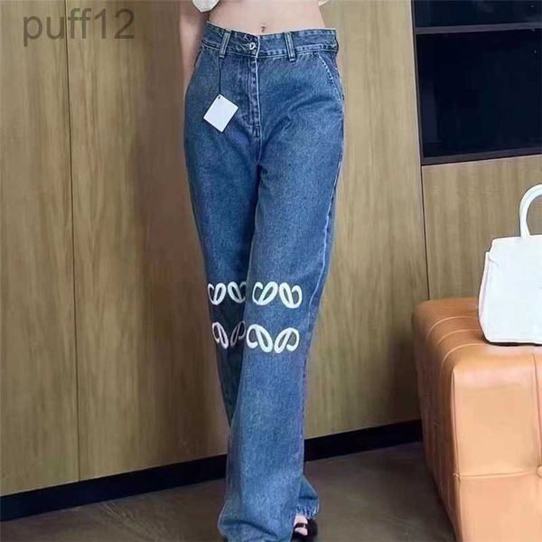 Modèles brodés Pantalons denim Marques de créateurs de femmes Jeans de haut niveau de haut niveau Jean Pant Streetwear 8161