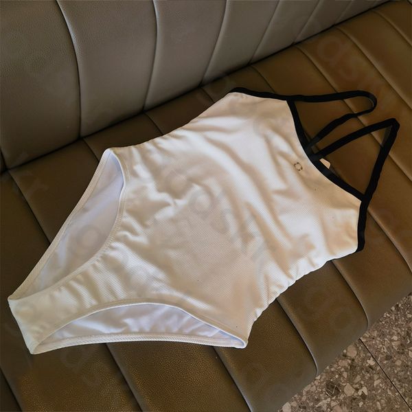 Pit en train de maillots de bain blanc rayé Fashion Classic One Piece Halter Swimsuit Beach Triangle Thin Bikini