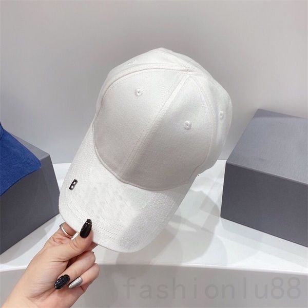 Bordado letra b diseñador sombrero negro blanco gorras de béisbol casual simple color sólido casquette primavera verano niño playa gorras ajustadas para hombres deporte vintage PJ054 C4