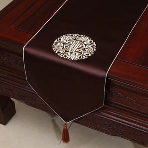 Bordado Lucky Table Runners Estilo chino Arte de tela High End Damask Coffee Table Cloth Mesa de comedor Cojines para decoraciones de banquetes de boda