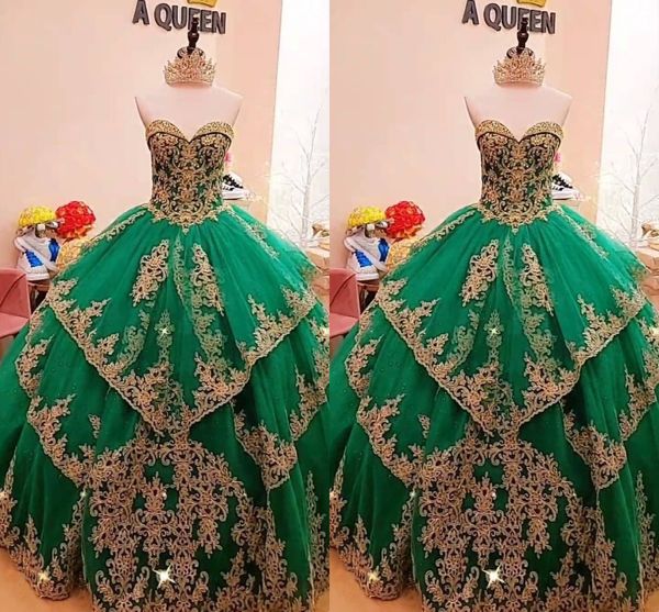 Robes de Quinceanera brodées vert émeraude et or 2022 princesse couches Tulle jupe chérie corset dos bal doux 15 filles 16 robe