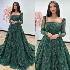 Emerald Green Crystal Evening Jurken elegant een lijn kalkoen prom jurk kralen lange mouwen illusie formele feestjurken met lange mouwen