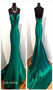 Robe de soirée verte émeraude élégante sirène satin satin longue femme sans dos porte la soirée de fête de promo 4042769