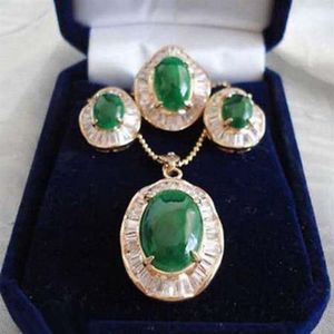 Jade vert émeraude 18KGP, pendentif, collier, boucles d'oreilles, bague, ensemble 259Y