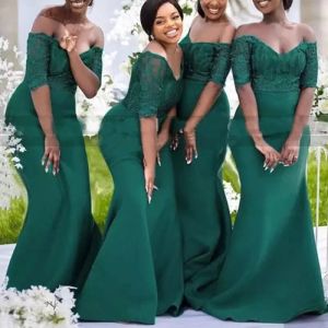 Emerald Green Lace Bruidsmeisje jurken met korte mouwen Mermaid Off Shoulder African Girls Long Maid -jurken plus maat