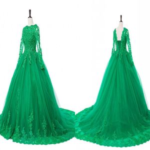 Vert émeraude manches longues Quinceanera robes de bal dentelle appliques paillettes perles Tulle robe de bal fête douce 16 Dress243I