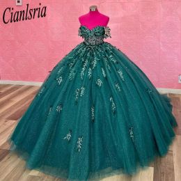 Robes de quinceanera vert émeraude Robe de bal sur l'épaule appliques en tulle gonflé mexicain sweet 16 robes 15 anos