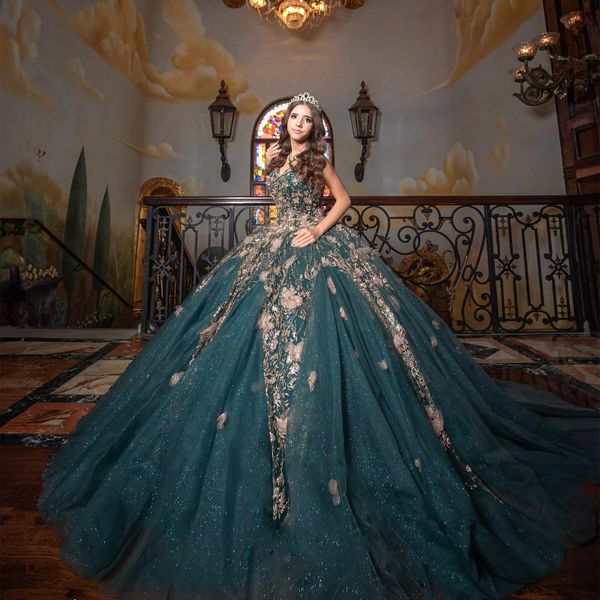 Robes de Quinceanera vert émeraude robe de bal hors de l'épaule Tulle Appliques perles de dentelle gonflées mexicaine douce 16 robes 15 Anos