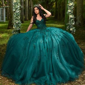 Emerald Green glanzende baljurk 15 -jarige Vintage Quinceanera Dresses Up Back Appliques Lace Girls Party Vestidos