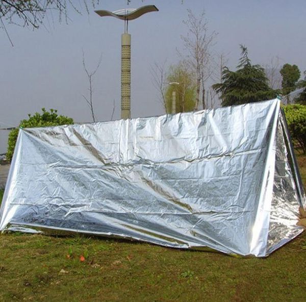 Refugio de emergencia Tienda de película PET 240 * 150 cm Astilla impermeable Mylar Refugio de supervivencia térmica Fácil de llevar Tiendas de campaña Sombra GGA3387-1