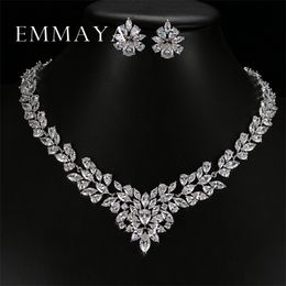 Emmaya Top White Gold Plate Fleur AAA PENDANT DE ZIRCON CUBIQUE / MORtes d'oreilles pour femmes Bijoux de mariage 220726