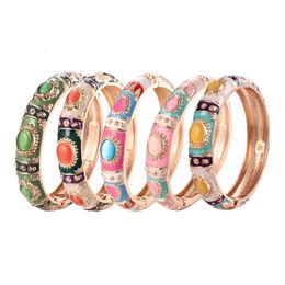 Email Bracelet for Women Bangle bij de hand Hawaiiaans India cloisonne African sieraden dames handarmbanden Boheemse designer geschenken 240522