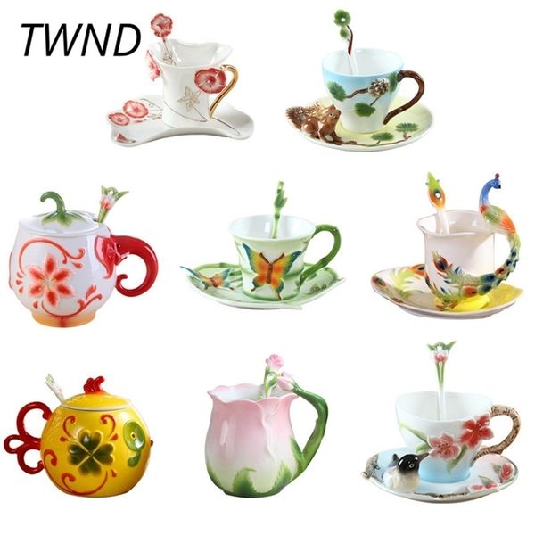 Tasses à café en émail définit des tasses à thé en porcelaine avec une cuillère à soucoupe 3D Rose Elephant Creative Drinkware 210804