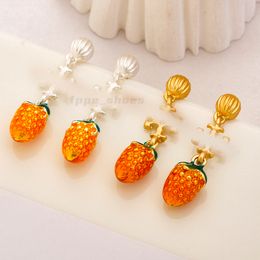 Boucles d'oreilles en forme de coeur Glaze en émail, boucles d'oreilles de conception de luxe classiques, bijoux de charme aux fruits, perles de créateurs, adapté aux vêtements quotidiens des femmes