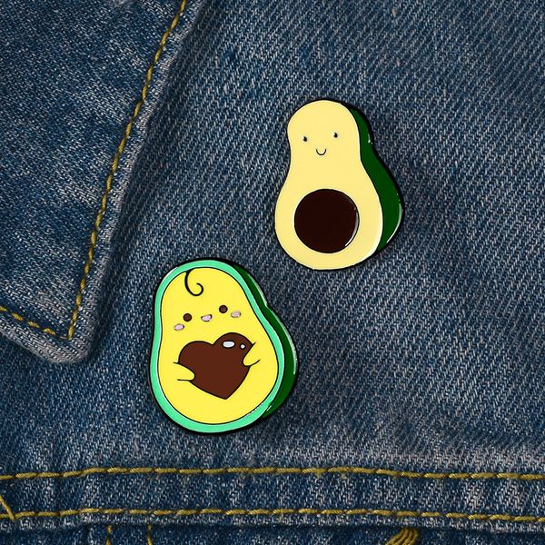 Broches de corazón de aguacate, Pin esmaltado, ropa vaquera, mochila, insignia para solapa, joyería de dibujos animados, regalo para amigos y niños