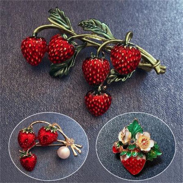 Émail fraise broches fruits mignon fleur fraise fille broche émail soie écharpe boucle vêtements bricolage chapeau sac accessoires GC2021