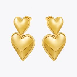 Enfashion Aretes Mini Boucles d'oreilles de goutte de cœur avec couleur d'or perle pour femmes 18 km boucles d'oreilles en or plaqué Luck Bijoux mignon E231465 240430