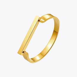 Enfashion personalizado grabado nombre barra plana brazalete pulsera de Color dorado pulseras para mujeres pulseras brazaletes 240227