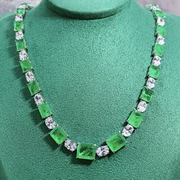 Betrokkenheid Emerald Diamond Necklace 100% Real 925 Sterling Silver Chorker hanger kettingen voor vrouwen feestje bruiloft sieraden