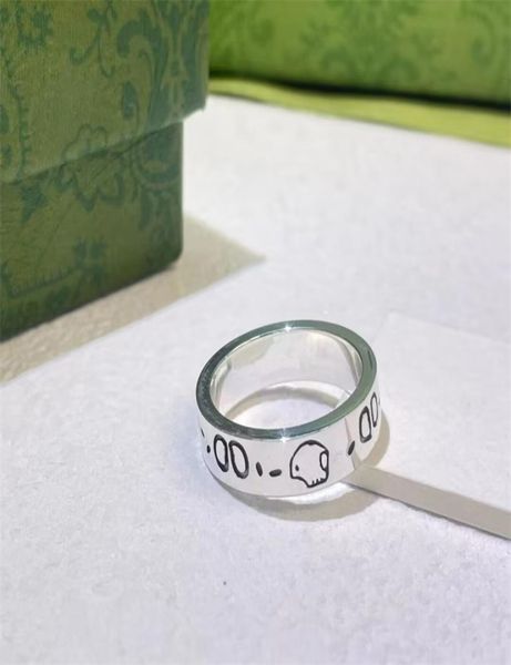 Anillos de compromiso con calavera fantasma para mujer, joyería plateada, anillo para hombre, letra simple, diseñador, regalo de boda de acero inoxidable fo1365917