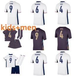 24 25 Maillots de football EnglandS SAKA FODEN BELLINGHAM RASHFORD STERLING GREALISH Équipe nationale KANE Kit de chemise de football Chemises rouges Blanc Bleu Hommes Kits Enfants