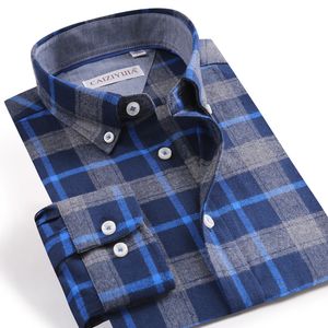Camisas de algodón cepillado a cuadros de estilo inglés para hombres Camisa de manga larga con botones de ajuste estándar Dow Contraste Casual Gingham Shirt 210506