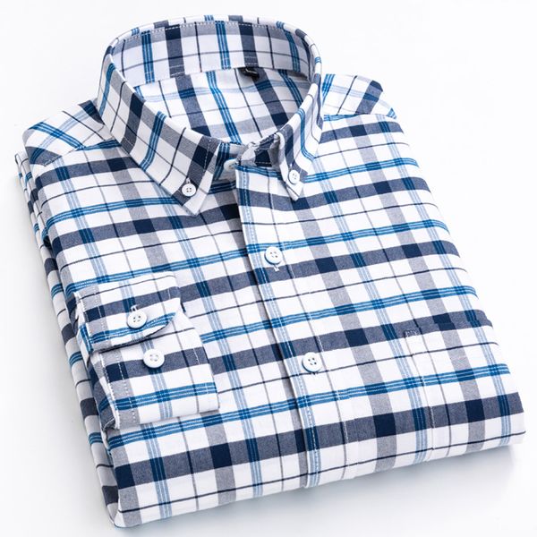 Angleterre Style Plaid Chemises en coton à carreaux Poche plaquée à manches longues Chemise décontractée boutonnée pour hommes LJ200925