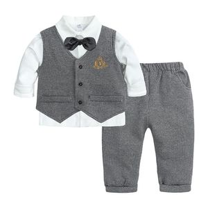 Angleterre Style Printemps Automne Bébé Garçon Gentleman Costume Chemise Blanche avec Noeud Papillon Rayé Gilet Pantalon Formel Enfants Vêtements Ensemble S2072