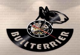 Bullterrier anglais enregistre silencieuse horloge murale chien en spirale chroneuse chiot dogie pour animaux de compagnie watch bull terrier propriétaire du propriétaire 2011186404489