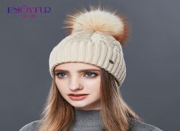 ENJOYFUR mode hiver chapeaux casquettes femmes Type rugueux cachemire tricoté chapeau femme fille épais chaud bonnet fourrure pompon Gorro Y20011672107