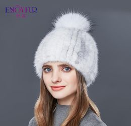 Geniet van FUR Women039S Bur Cap Real Mink Fur Hat With Fur Pom Pom gebreide nerts hoeden voor winter Hoge kwaliteit Dikke Warm Warm vrouwelijk beani7728033