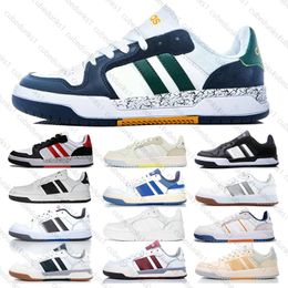 Chaussures de planche en cuir empressées Chaussures de sport basses basses Chaussures plates masculines Chaussures de course Black and White Gris Cuir Jogging Traine Chaussures 36-45