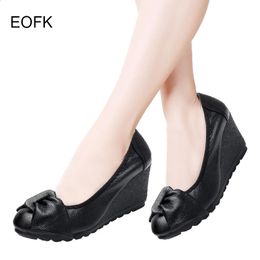 EOFK – chaussures bateau élégantes à semelles compensées, escarpins à enfiler en cuir véritable pour femmes, talons hauts peu profonds, 240123