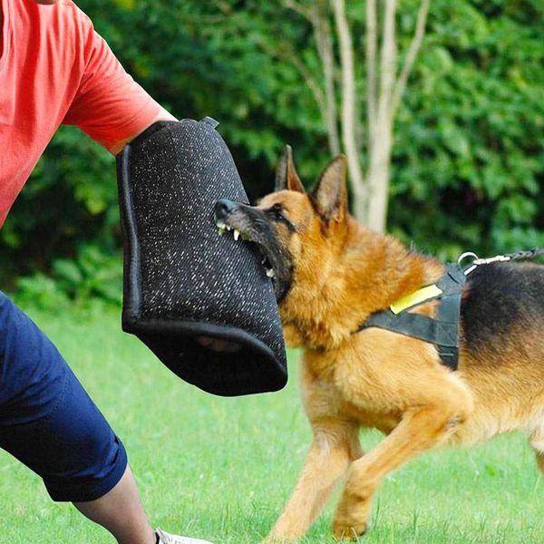 Equipo para mordedura de perro, funda protectora para brazo, herramienta para morder Entrenamiento de mascotas para policía mediana y grande, pastor alemán, Pitbull, suministros de accesorios