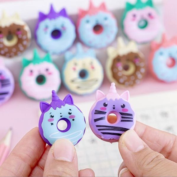 Eraser 50 PCS / lot Mini Unicorn Donut Eraser Kawaii Animal Drawing Rubber crayon Erasers Bureau scolaire Supplies Papeterie