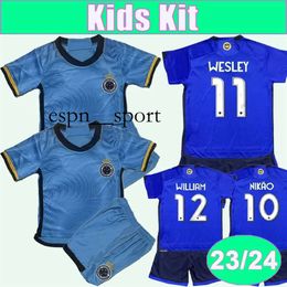 espnsport 23 24 Cruzeiro Kids Kit Camisetas de fútbol WILLIAM MARLON BRUNO R. F. HENRIQUE NERIS L. CASTAN NIKAO W. RIBEIRO Inicio Tercera camiseta de fútbol