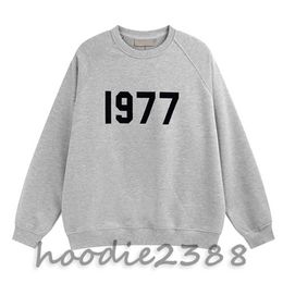 ESS 1977 Diseñador Esen Men's Esenta Swever SweShirt Garmen de gran calidad para hombres y mujeres con manga larga Top de cuello redondo de impresión digital